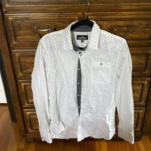 Company eighty one button up shirt with arrow pattern